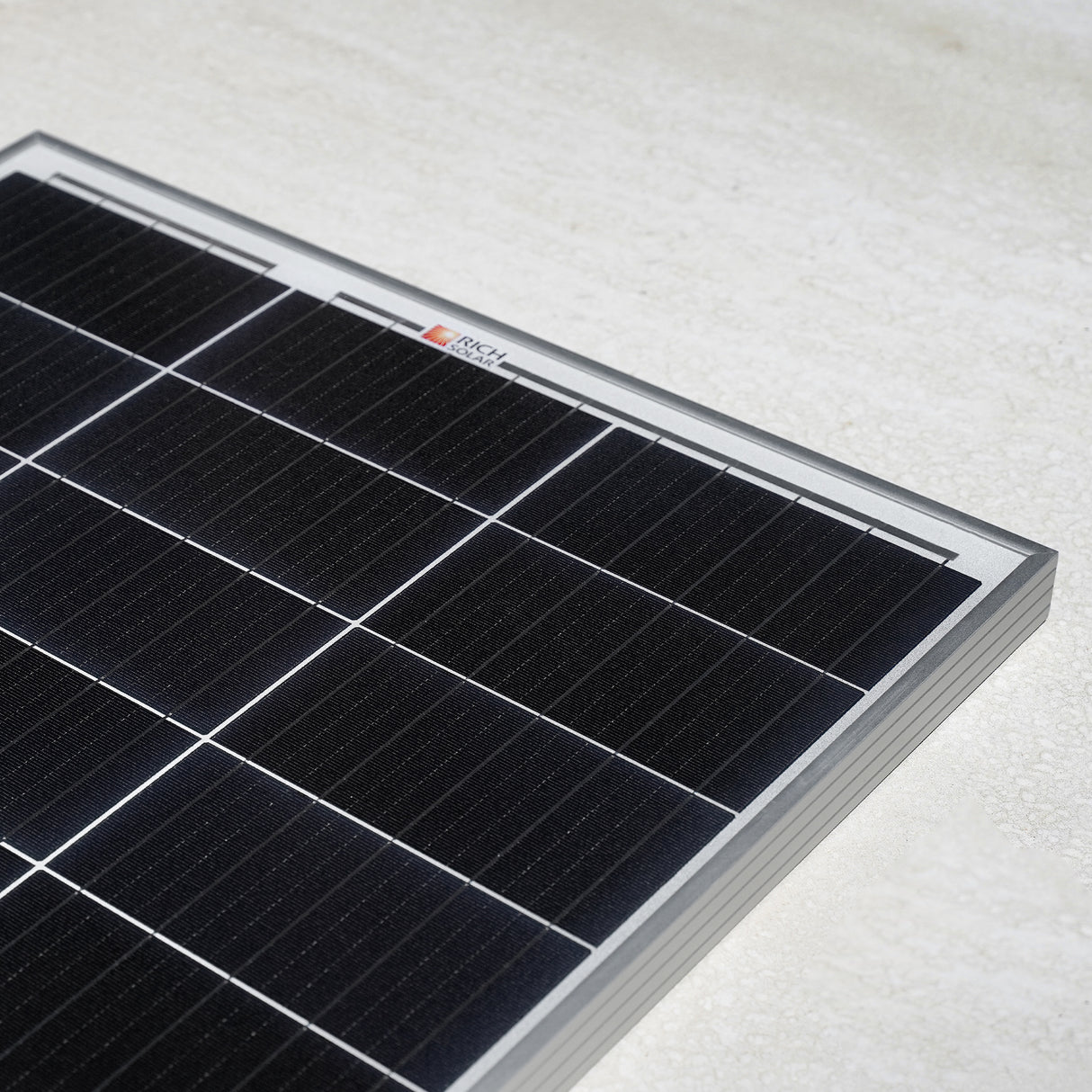 MEGA 100 | 100 Watt Solar Panel